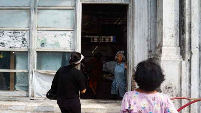 Het-Warenhuis-Medan1