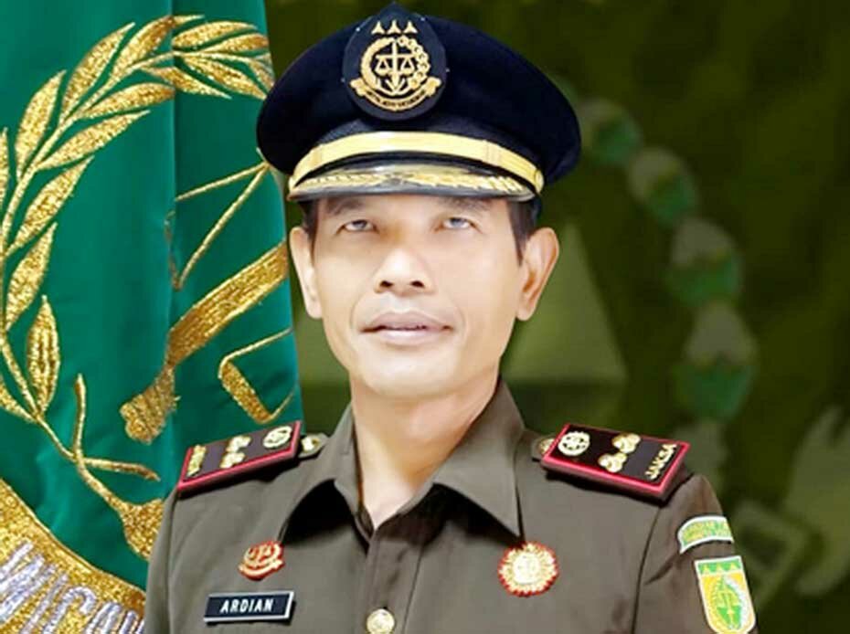 Bantah Berita, Kepala Kejari Tapsel: Tidak Benar Jaksa Memiliki Senpi